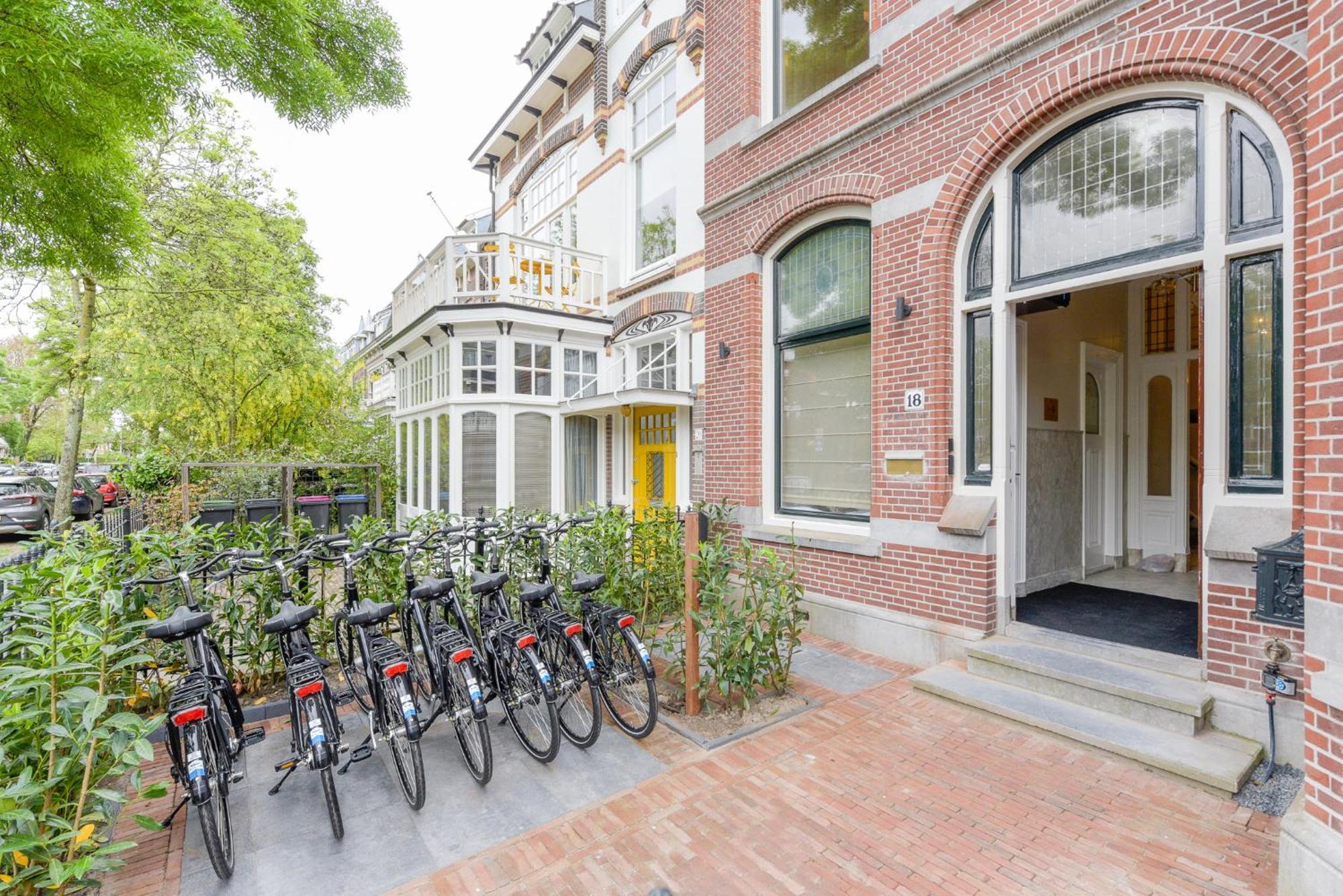 Novallure Villa Margaretha - Short Stay Apartments Rijswijk Exterior photo