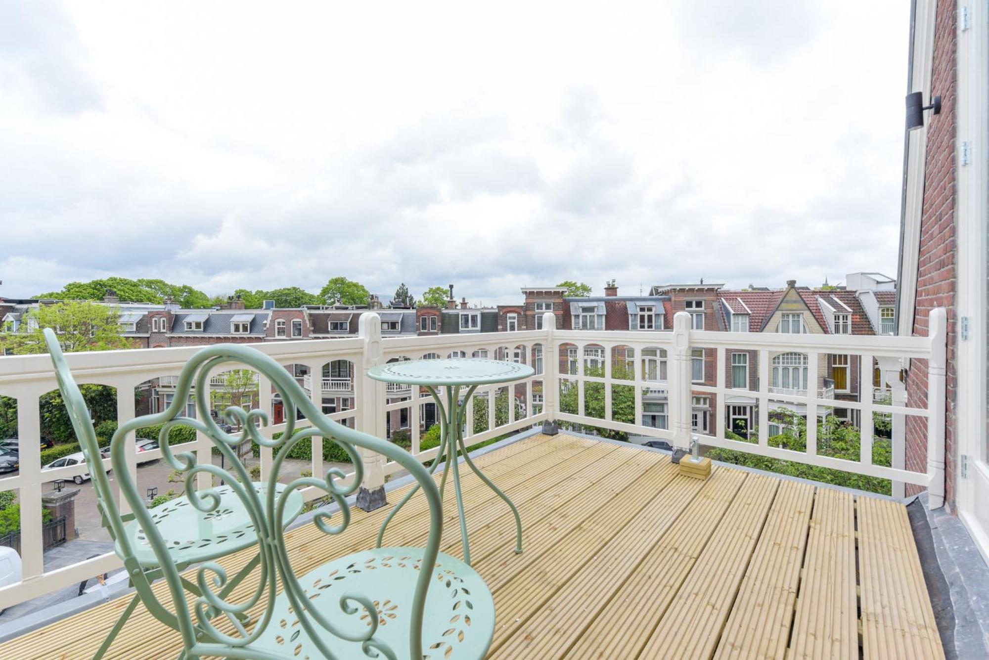 Novallure Villa Margaretha - Short Stay Apartments Rijswijk Exterior photo