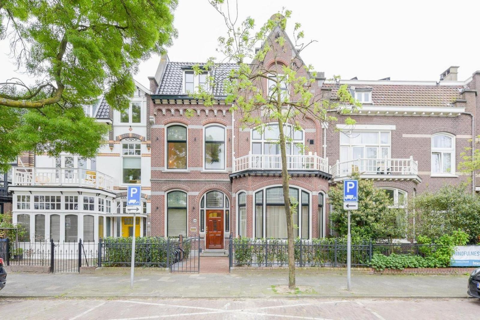 Novallure Villa Margaretha - Short Stay Apartments Rijswijk Exterior photo