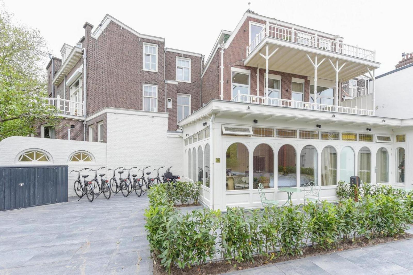 Novallure Villa Margaretha - Short Stay Apartments Rijswijk Exterior photo