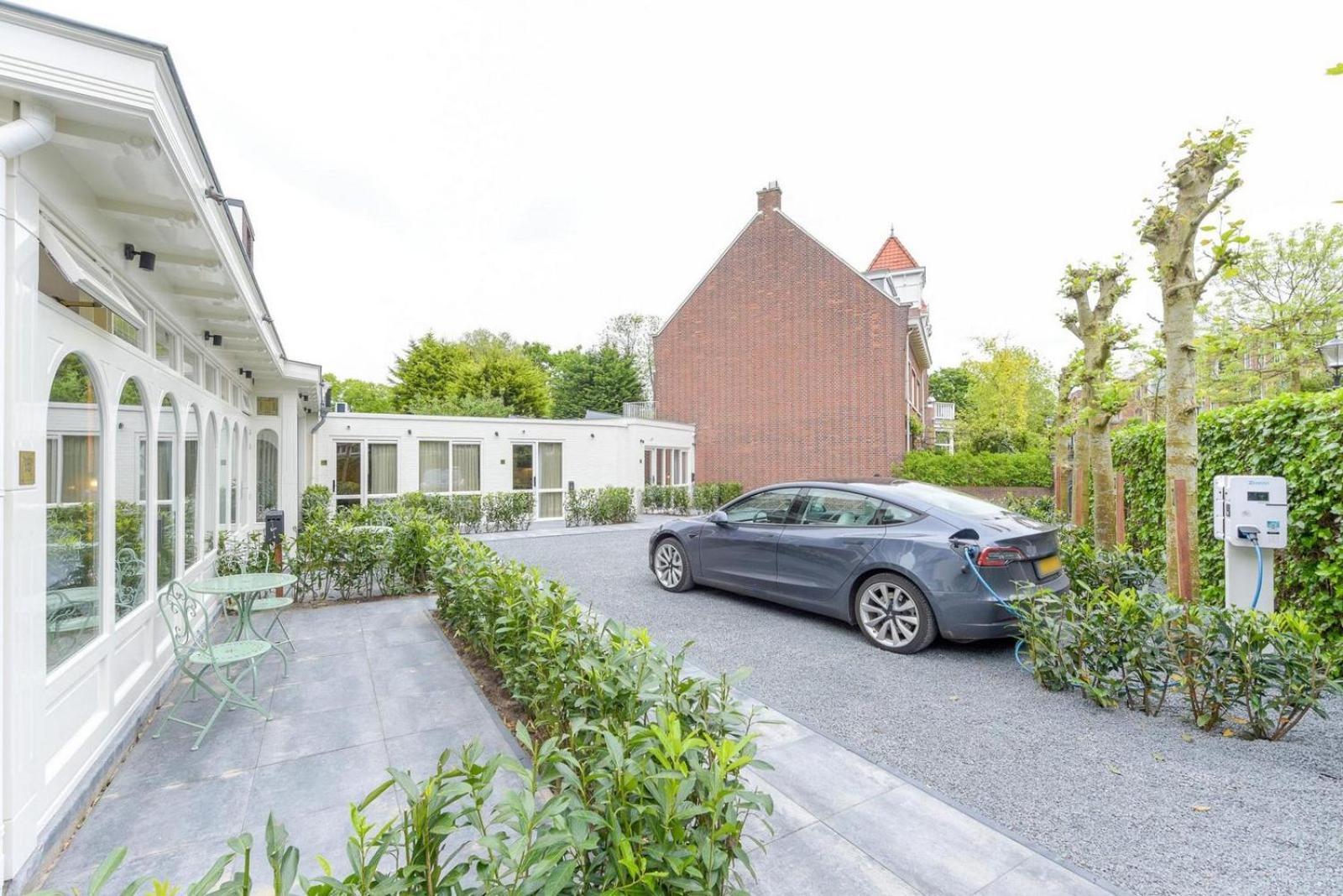 Novallure Villa Margaretha - Short Stay Apartments Rijswijk Exterior photo